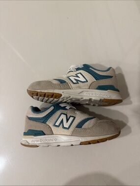 New Balance Kids Teal and Gray Sneakers